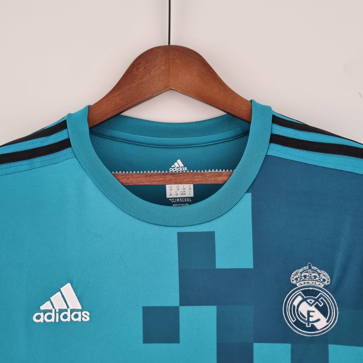 REAL MADRID 2017 - 2018 THIRD JERSEY LONG-SLEEVED