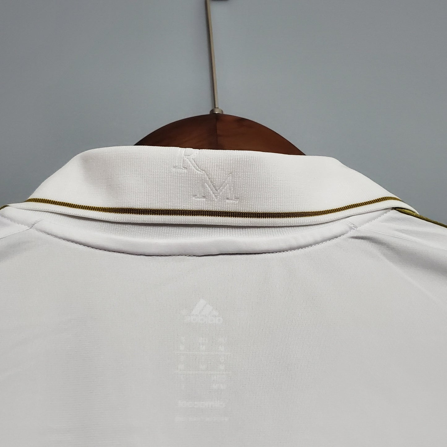 REAL MADRID 2011 - 2012 HOME JERSEY LONG-SLEEVED